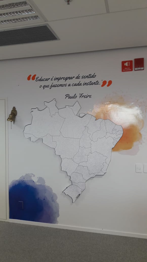 adesivo-branco2.jpg